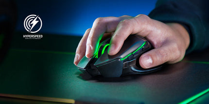 Razer Basilisk Ultimate Wireless Gaming Mouse with Charging Station - Black
