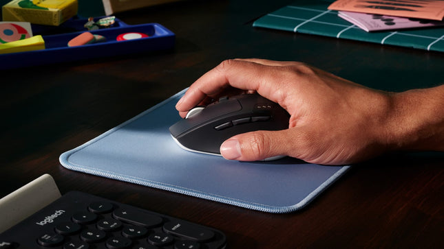 Logitech M720 Triathalon Multi-Device Wireless Mouse